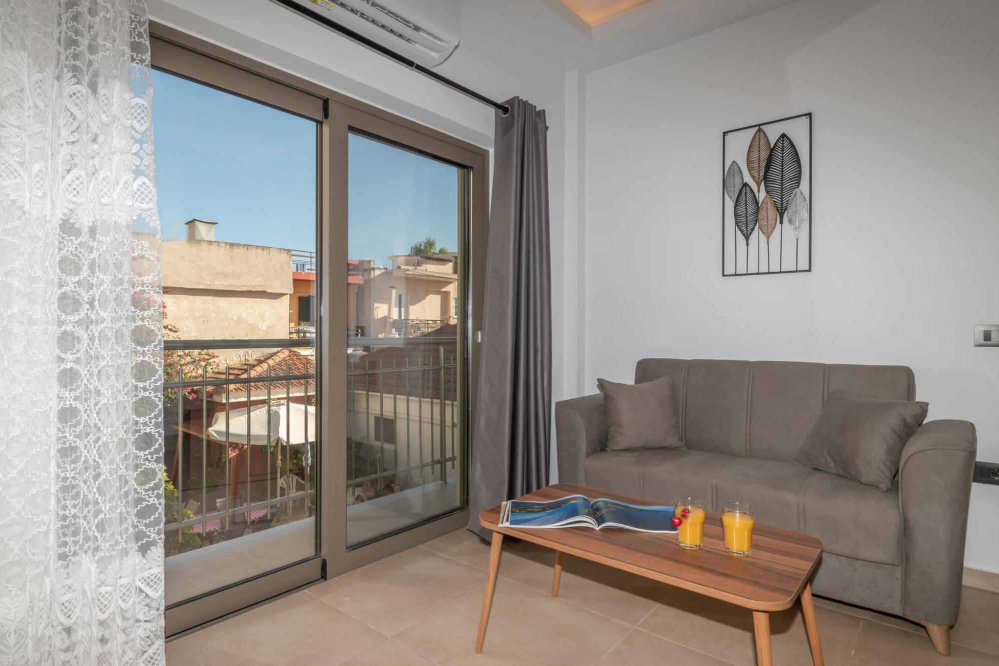 Center B Apartment *