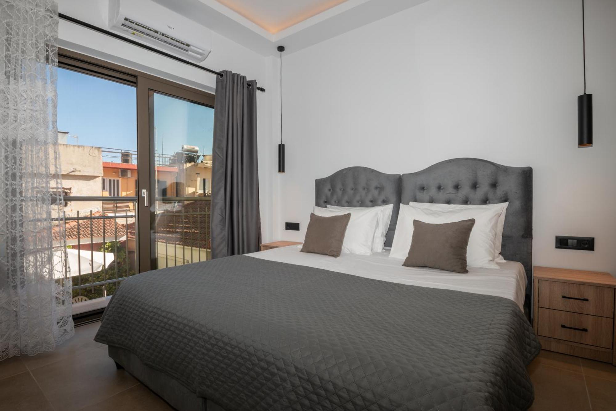 Center B Apartment