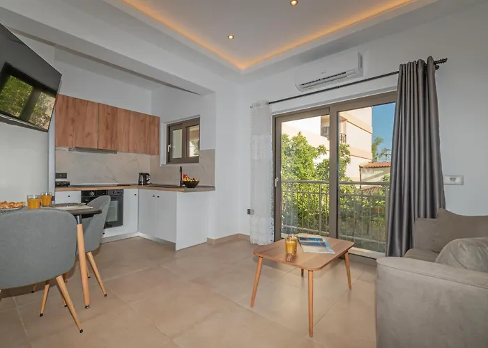 Zante Center Suite B